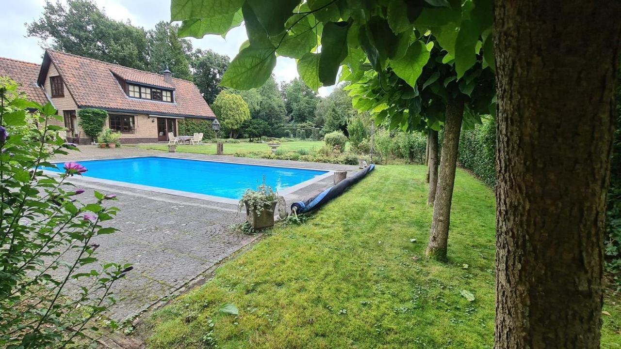 Ham Annex Met Prive Jacuzzi Villa Almelo Exteriör bild