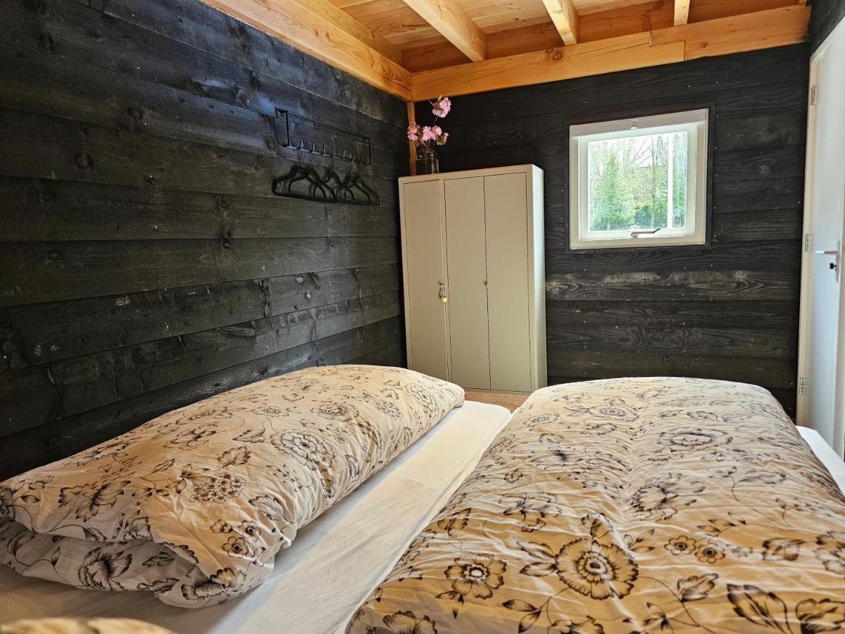 Ham Annex Met Prive Jacuzzi Villa Almelo Exteriör bild