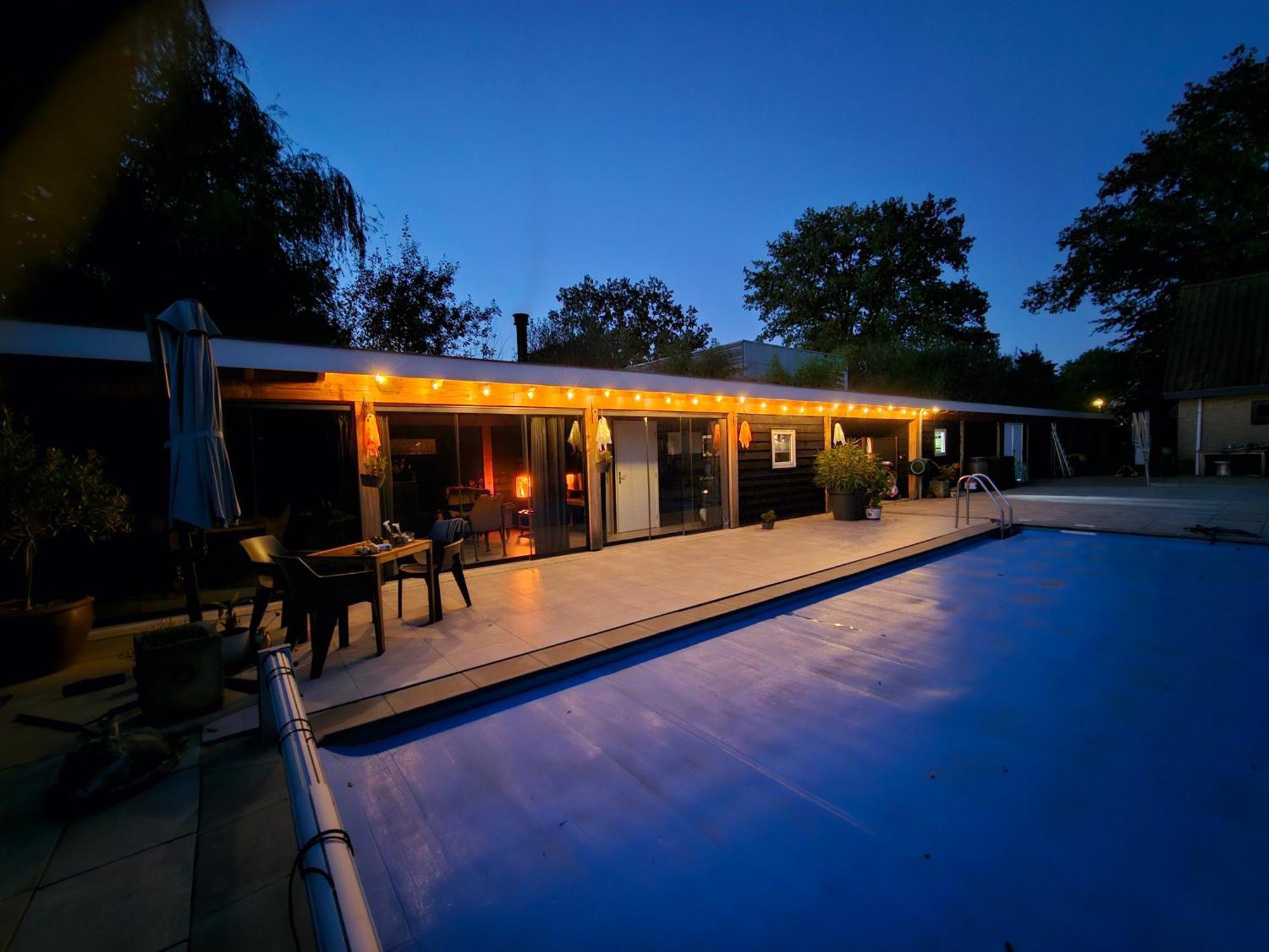 Ham Annex Met Prive Jacuzzi Villa Almelo Exteriör bild